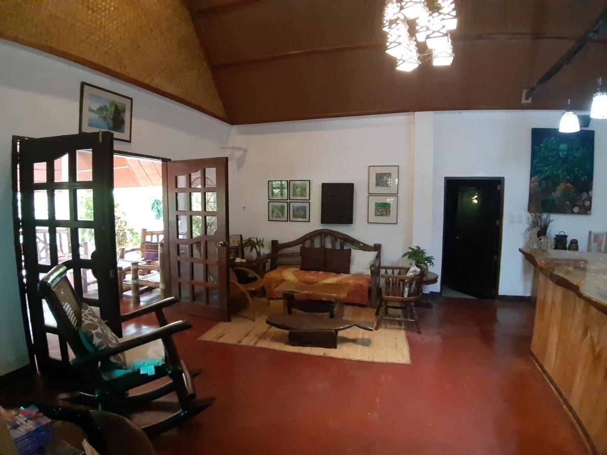 Dang Maria Bed And Breakfast Puerto Princesa Exterior photo